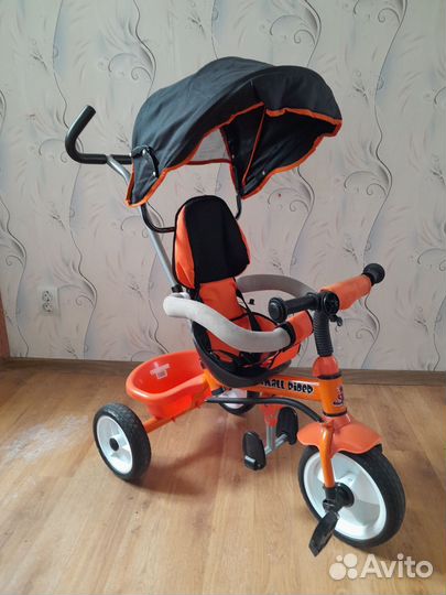 Трехколесный велосипед