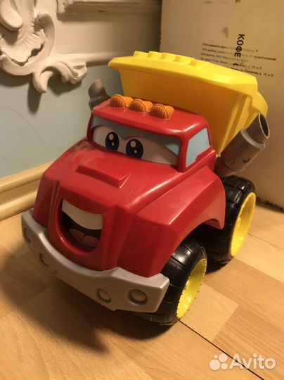 Игрушка самосвал Чак