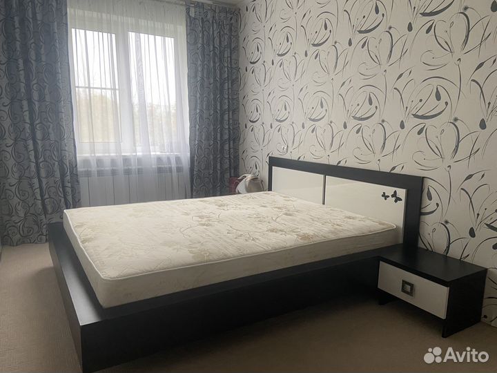 Спальный гарнитур бу