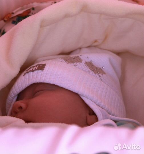 Шапка и пинетки Lenne на рождение