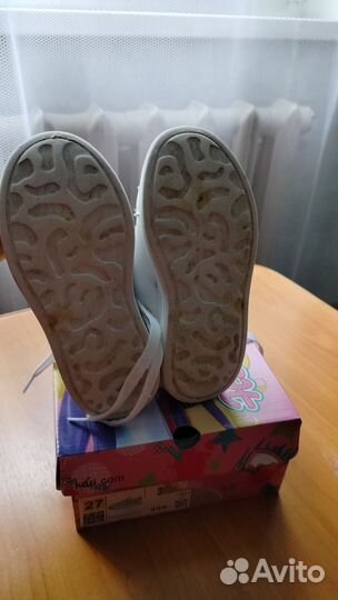 Кроссовки для девочки 27 размер