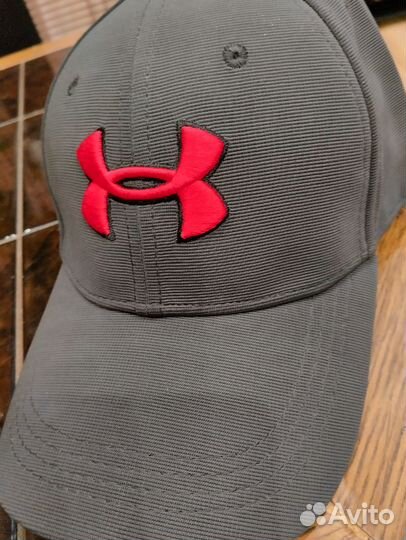 Бейсболка under armour