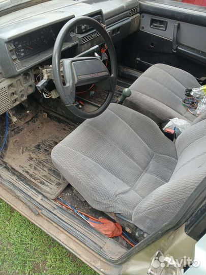 ВАЗ 21099 1.6 МТ, 1998, 300 000 км