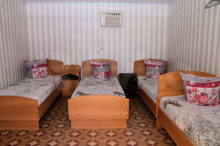 Комната 20 м² в 4-к., 2/2 эт.