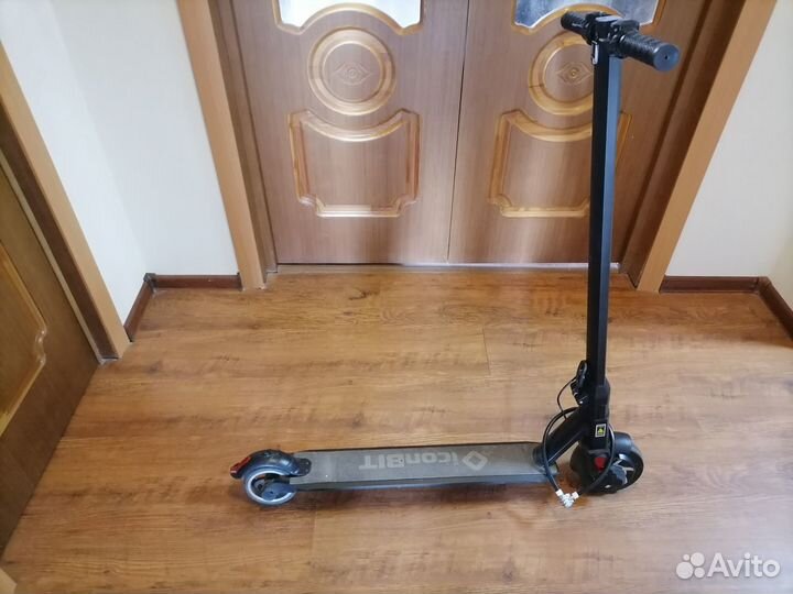 Электросамокат iconbit kick scooter TT