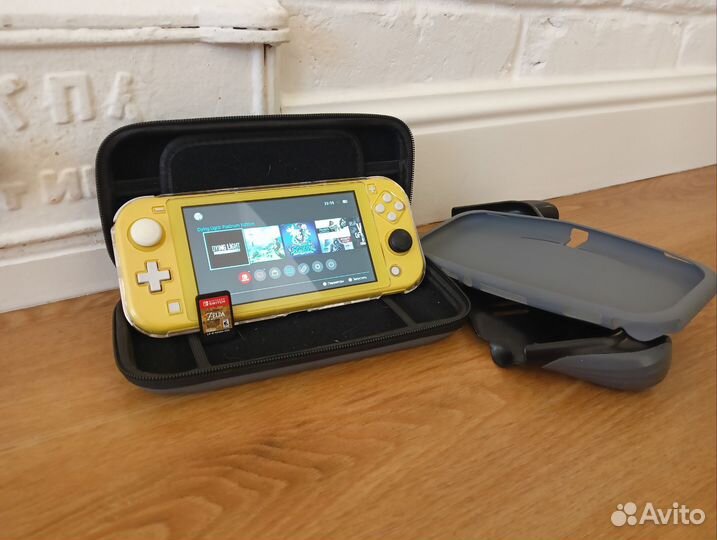 Nintendo switch lite с комплектом