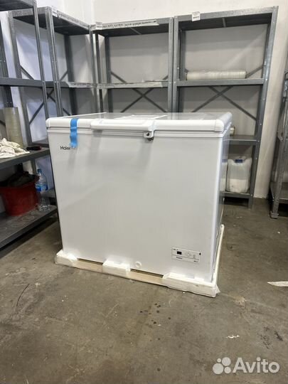 Морозильный ларь Haier HCE259R