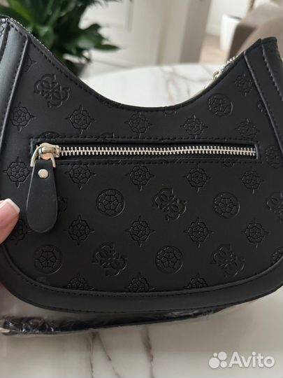 Сумка guess новая