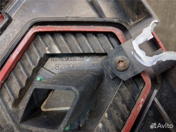 Решетка радиатора Renault Kangoo, 2006