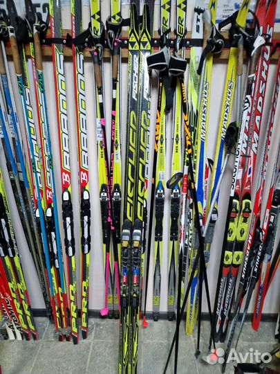 Лыжи беговые fisher rcs carbon lite