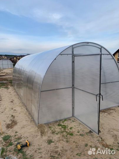 Теплицы из поликарбоната с доставкой