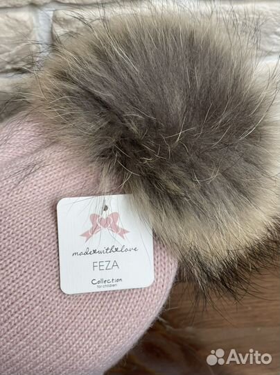 Шапка для девочек зимняя с помпоном