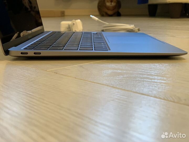 Apple MacBook Air 13