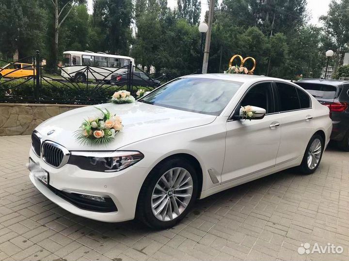 Прокат авто с водителем на свадьбу