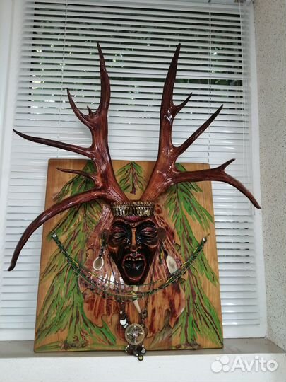 Маска шаманская