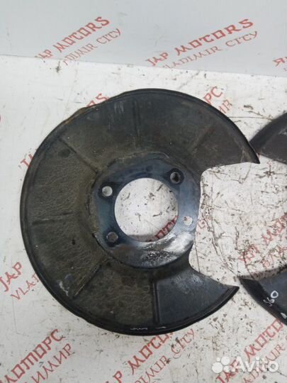 Пыльник тормозного диска передний Volvo S60 седан