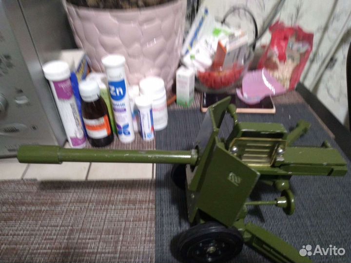 Игрушка пушка СССР