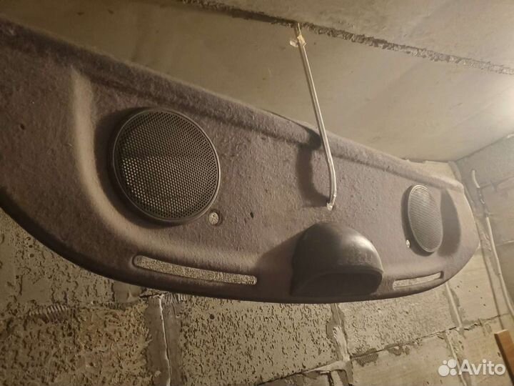 Задняя полка lanos