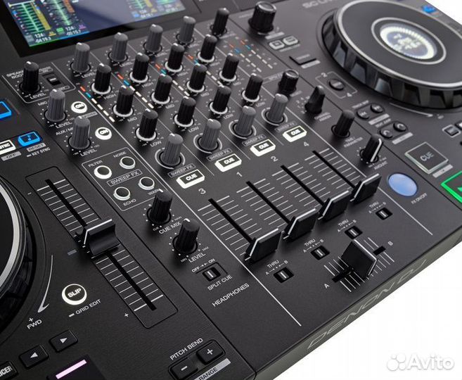 DJ-контроллер Denon SC Live 4