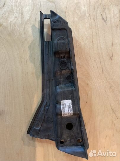 Уплотнитель наружного зеркала Opel Astra J левый