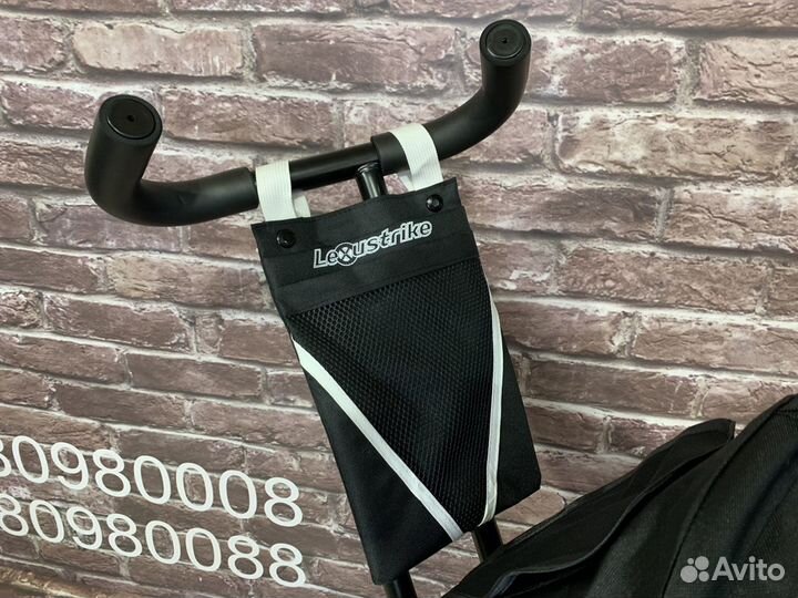 Трехколесный велосипед lexus trike 960-N1210P-B