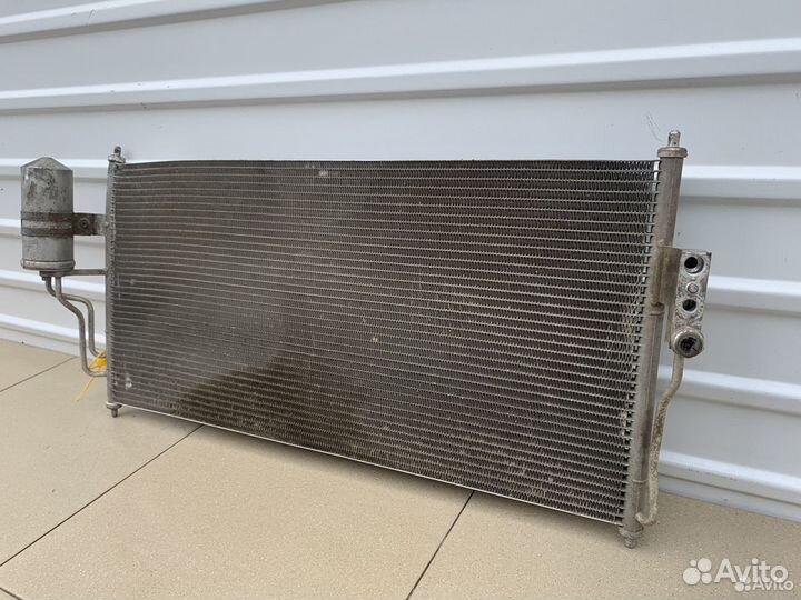 Радиатор кондиционера Nissan Almera B10