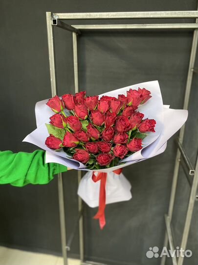 Букет из красных роз 50см