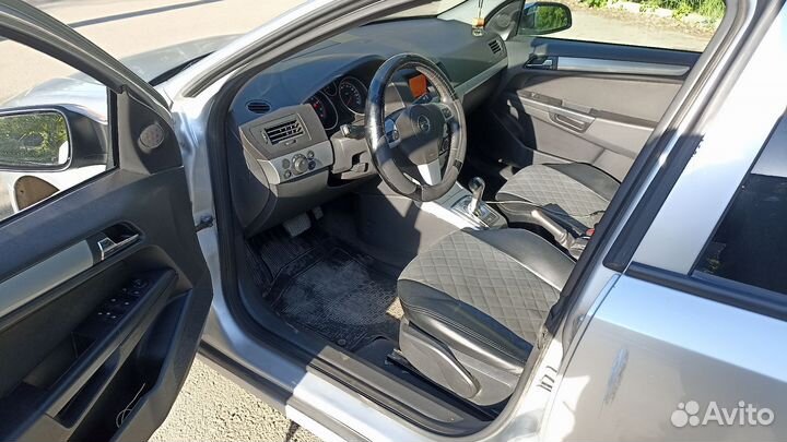 Opel Astra 1.6 AMT, 2012, 186 000 км