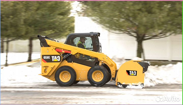 Стекло триплекс на мини-погрузчик Caterpillar 262D