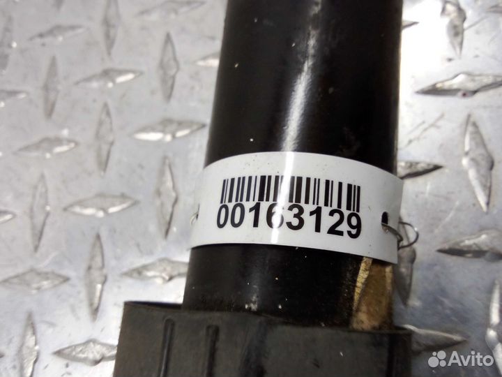 Амортизатор задний R Acura MDX 2