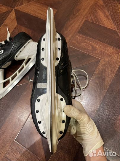 Коньки хоккейные bauer NS