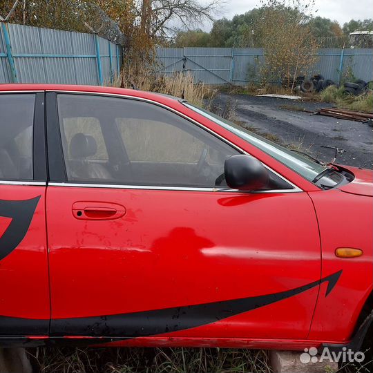 Передняя правая дверь mazda Xedos 6