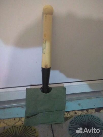 Саперная лопатка