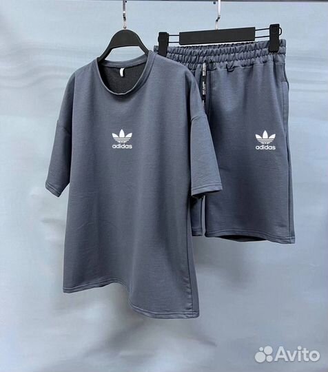 Спортивный костюм Adidas на лето