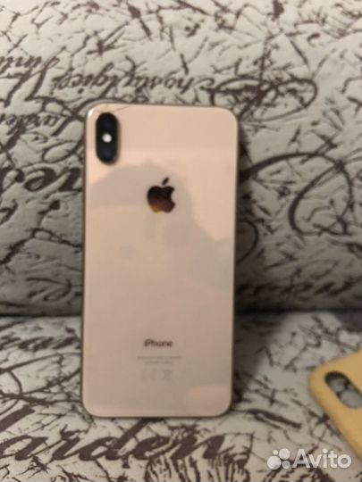 iPhone Xs Max, 64 ГБ