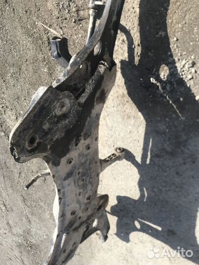 Подрамник Hyundai Solaris