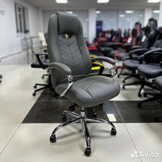 Компьютерное кресло