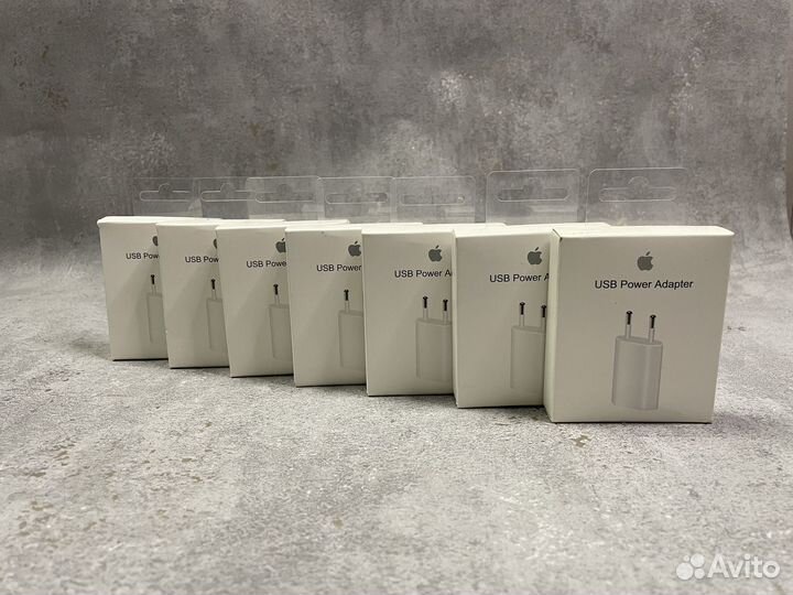 Блок зарядки для iPhone