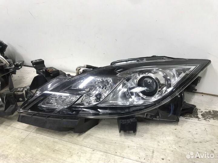 Фара Mazda 6 GH 2011
