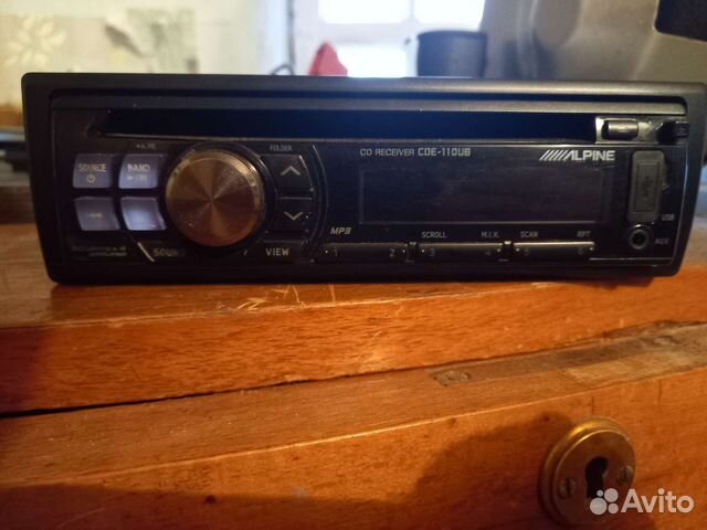 Магнитола Alpine CDE - 110UB