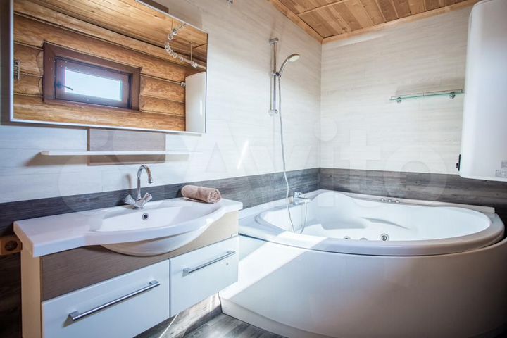 Дом 216,6 м² на участке 20 сот.