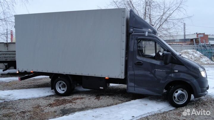 Водитель Газели