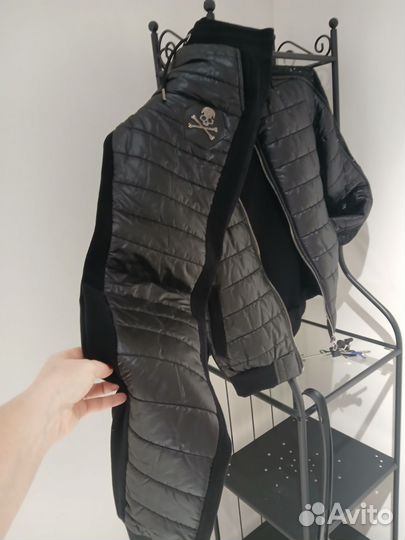 Костюм женский