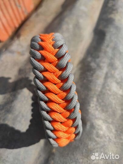 Браслеты из паракорда ручной работы