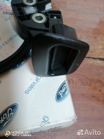 Защелка спинки сиденья задняя Ford Mondeo Iv 2007