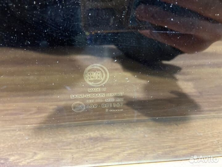 Стекло левое Peugeot Boxer L1H1 250