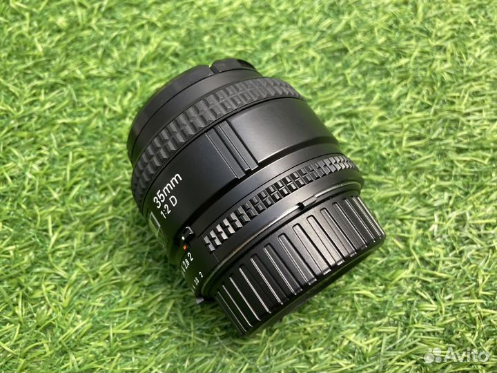 Nikon 35mm 2D AF Nikkor