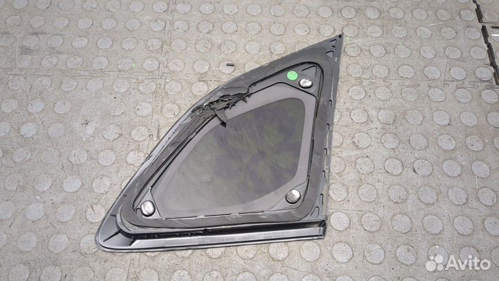 Стекло кузовное боковое левое заднее Renault Koleos 2016, 2016