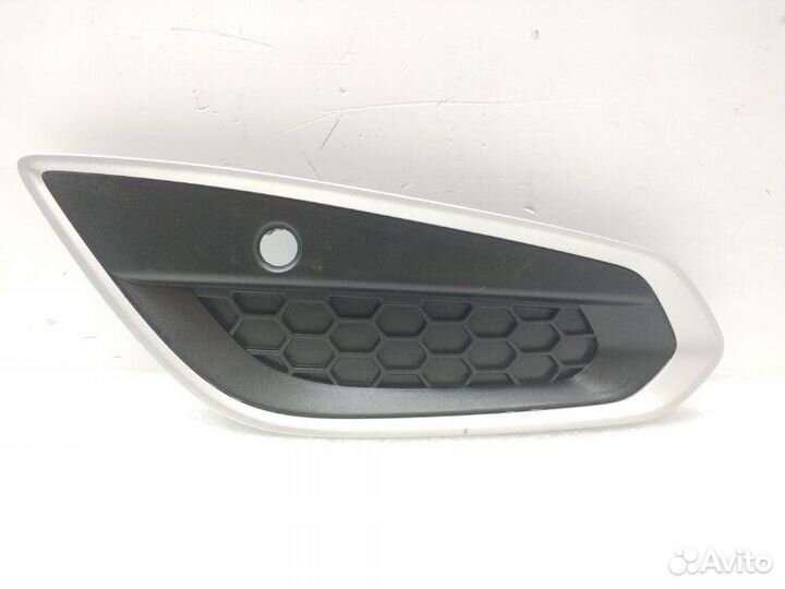 Решетка в бампер передняя правая Volvo V60 1 2012