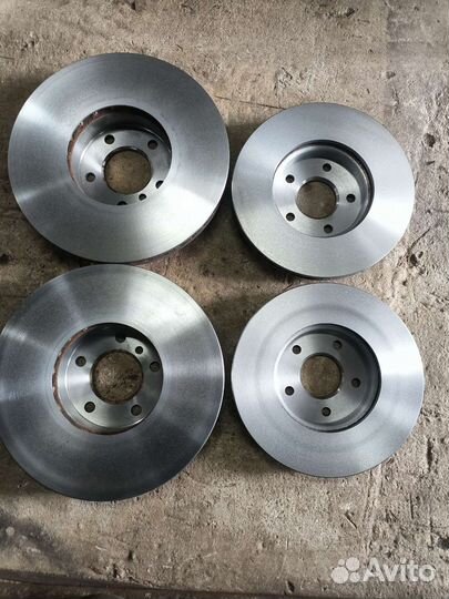 Проточка тормозных дисков